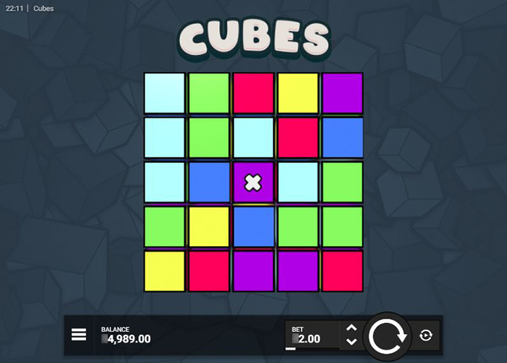 'Игровое поле Cubes с разноцветными кубиками