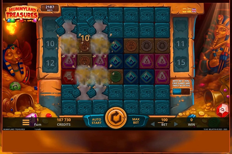 Процесс расширения игрового поля от 7x3 до 7x7 с каменными блоками